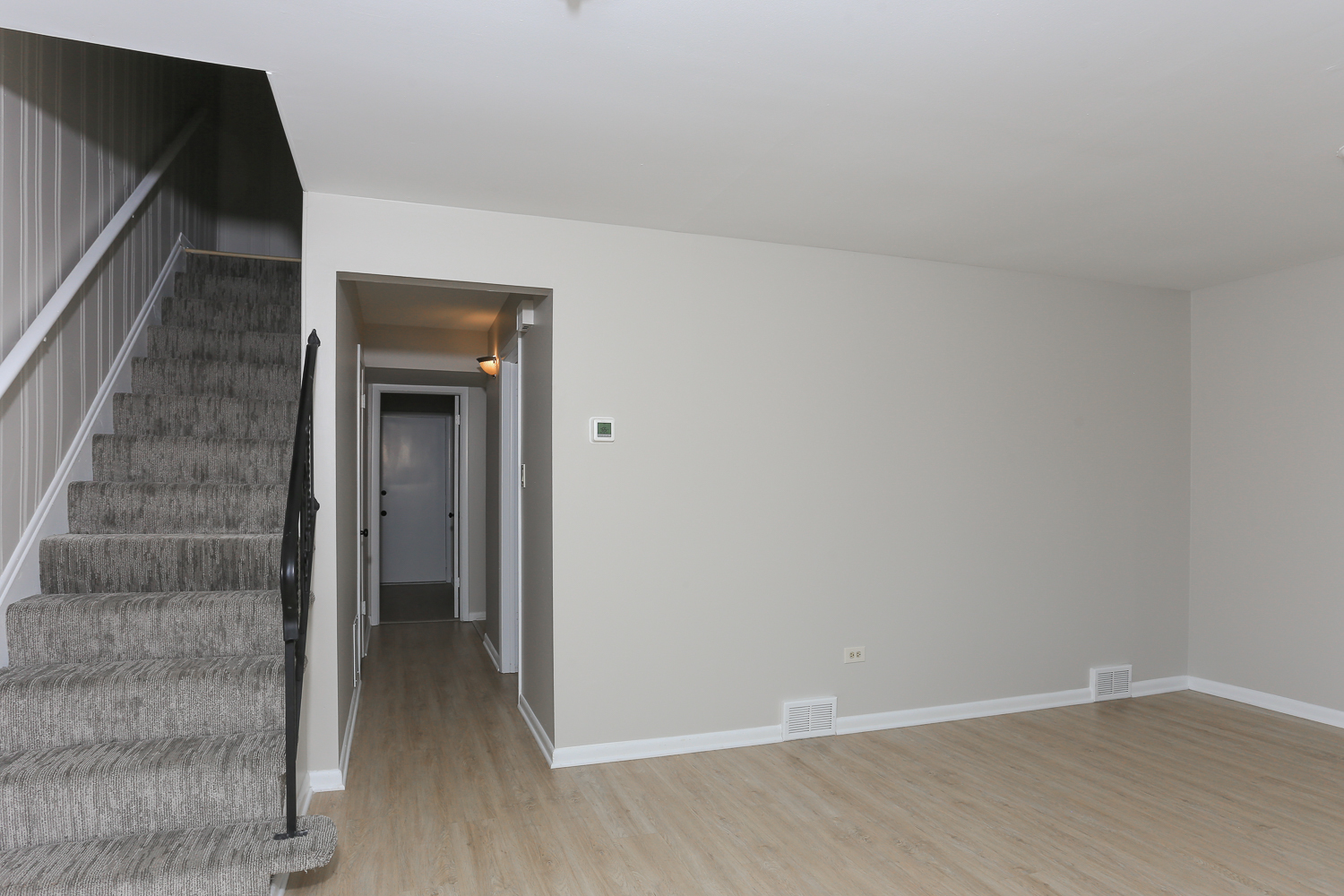 1220 Town Crest Drive Unit: 3
