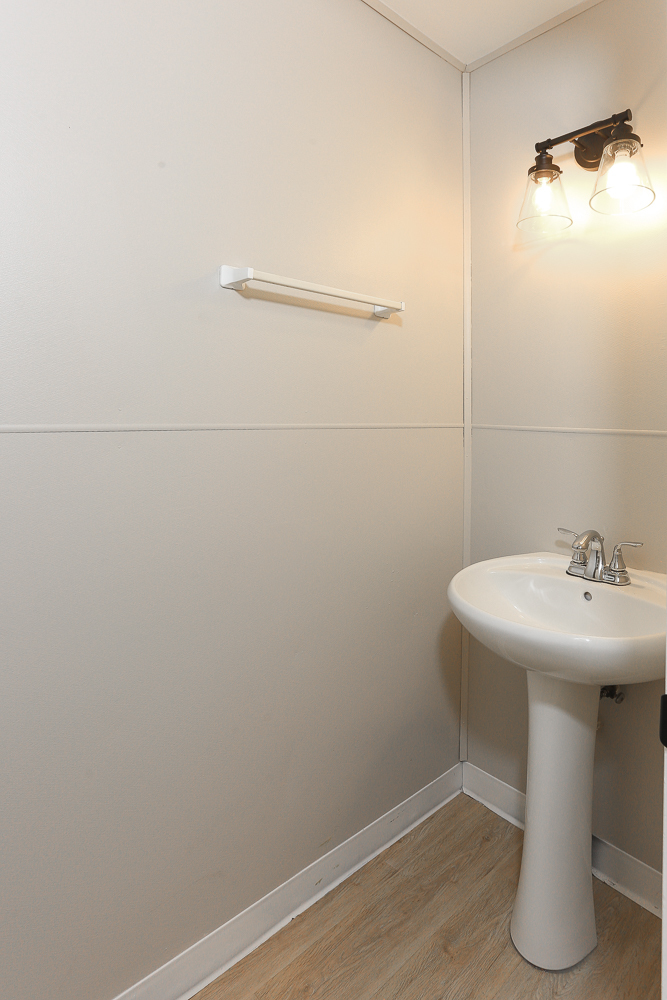 1220 Town Crest Drive Unit: 3
