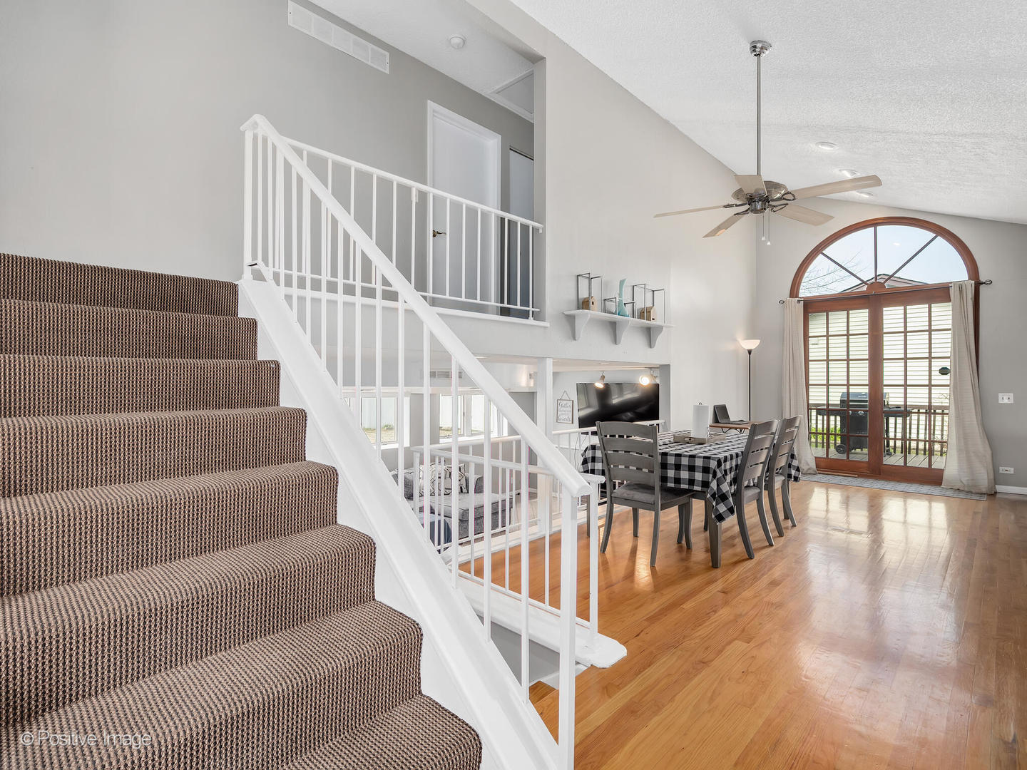 3890 Windjammer Lane