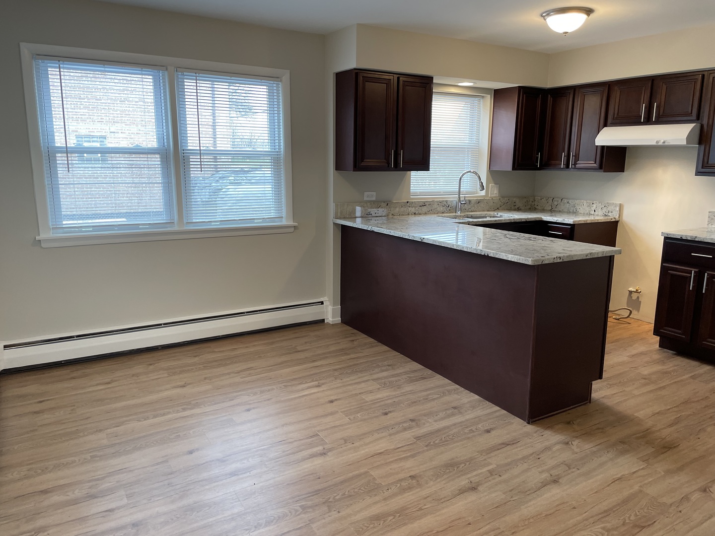 7541 Roberts Road Unit: 1