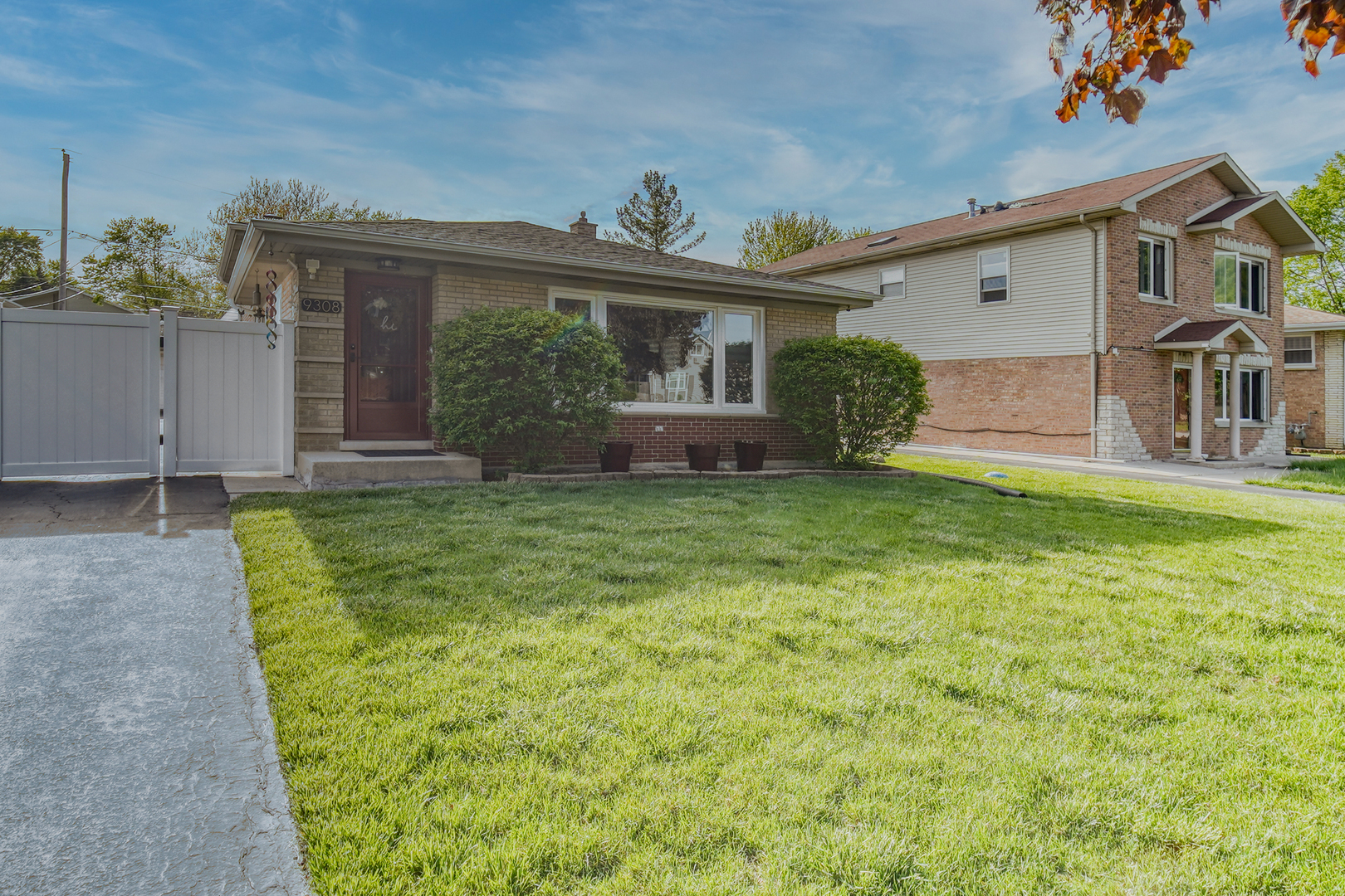 9308 S 80th Court