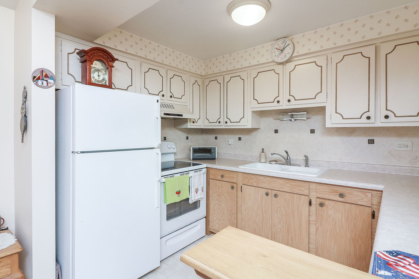 911 8th Avenue Unit: 10