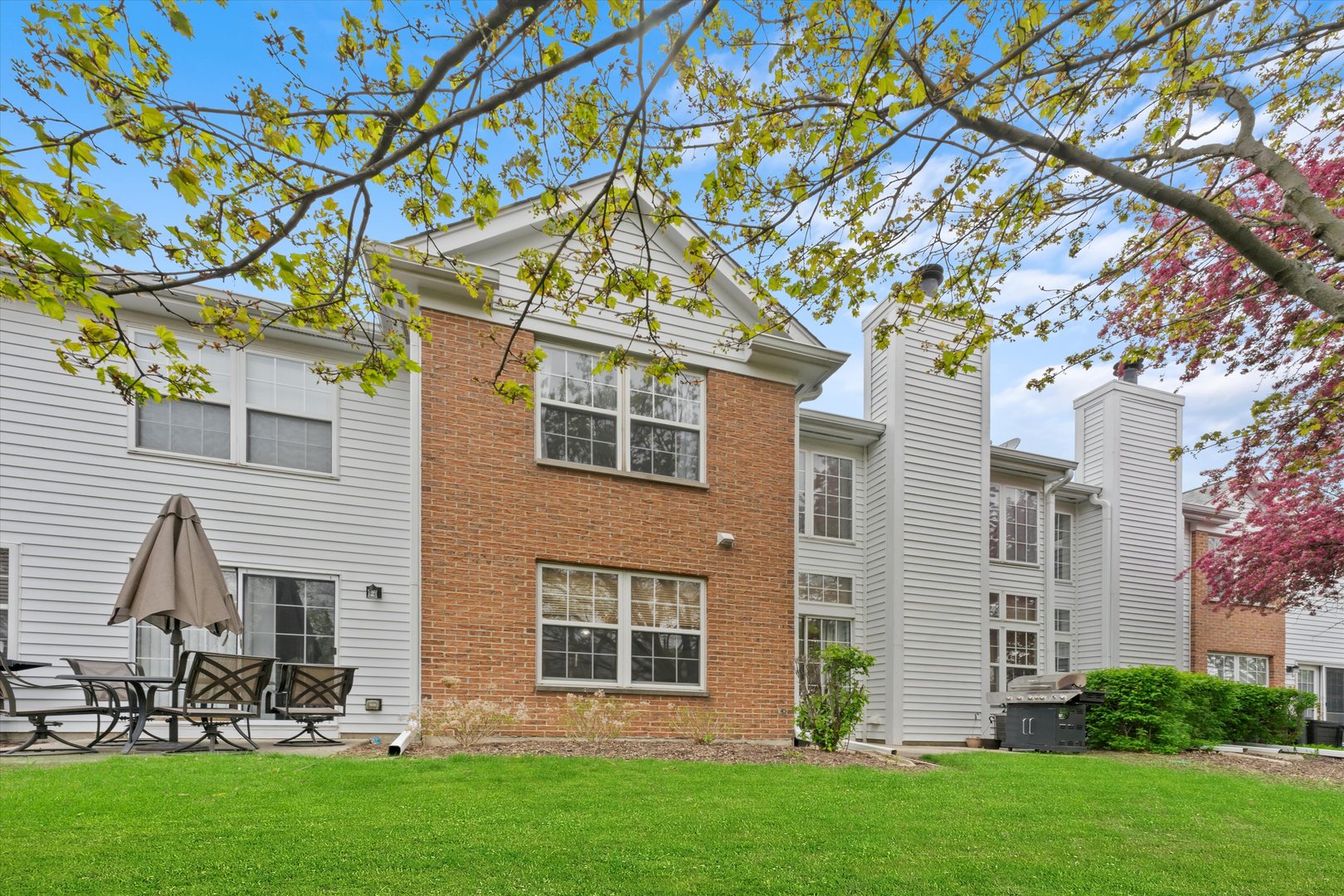 195 Holmes Way