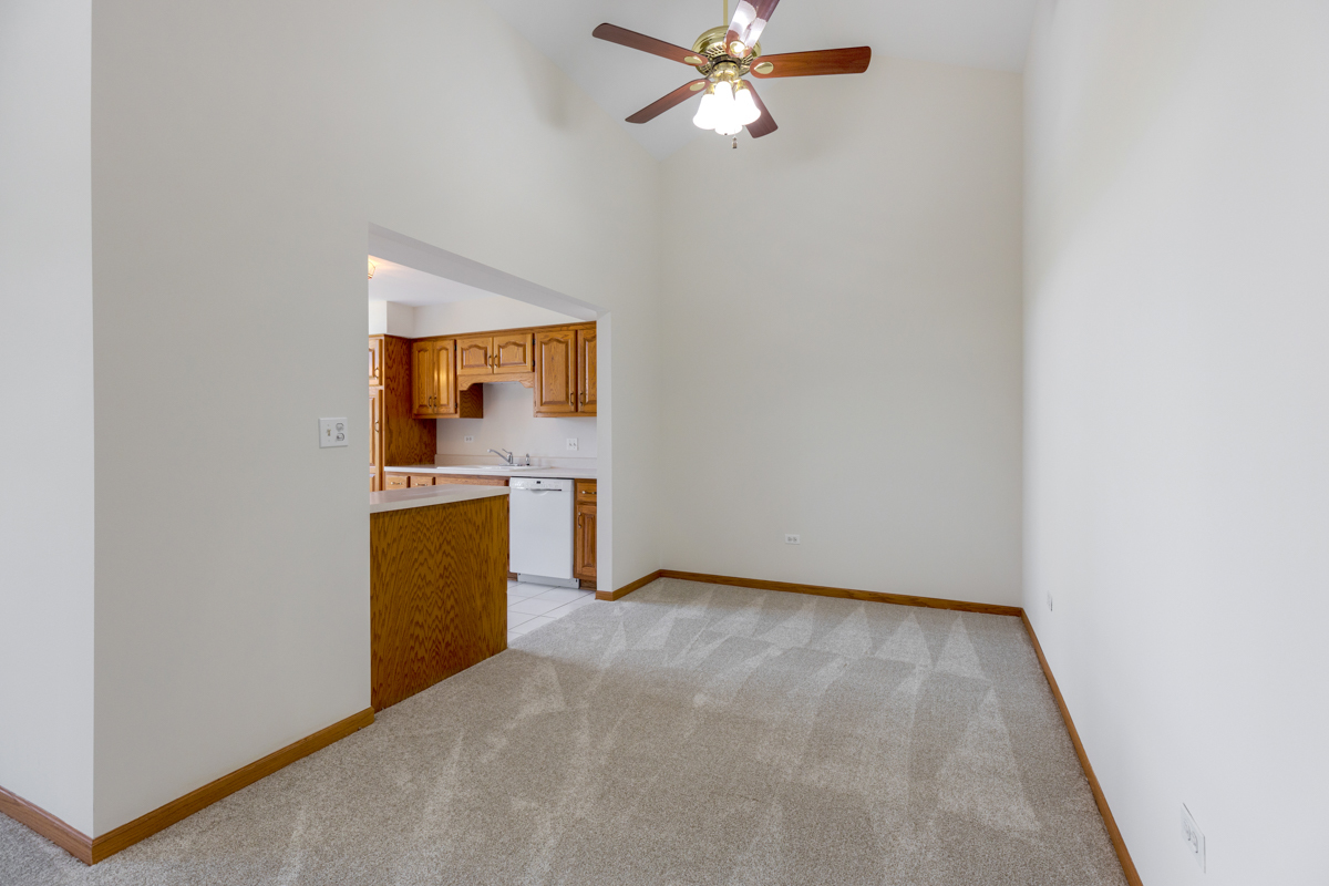 6402 Pine Cone Drive Unit: 4