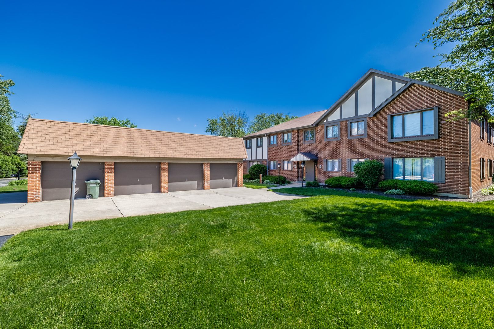48 Parliament Drive W Unit: 132