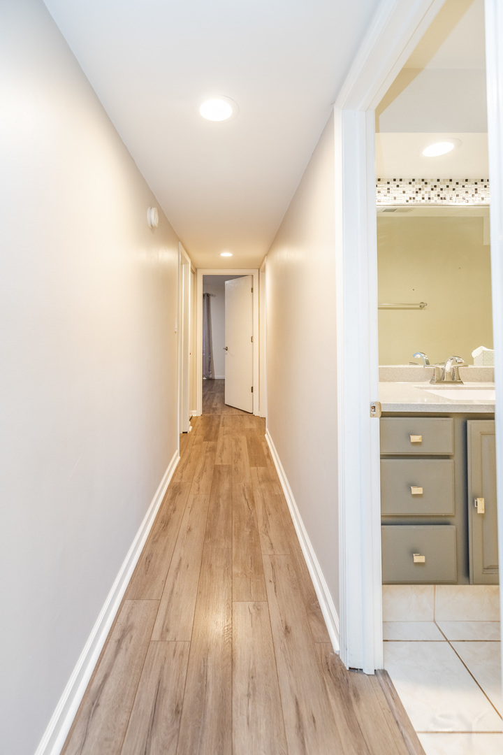 48 Parliament Drive W Unit: 132