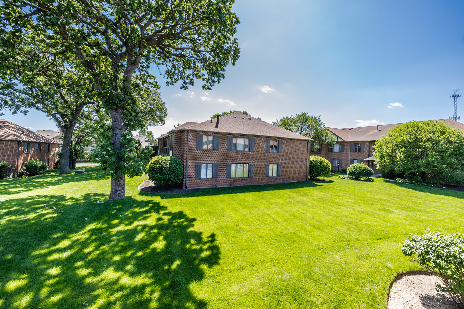 48 Parliament Drive W Unit: 132