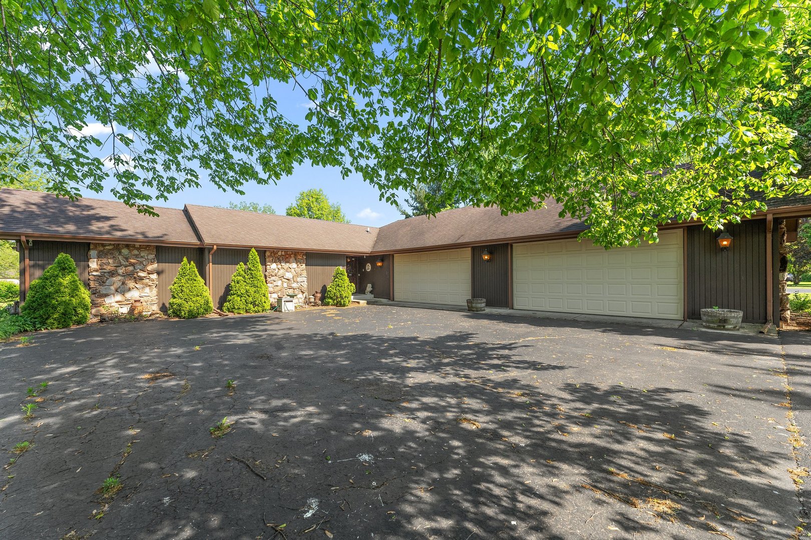 25541 S Sharon Lane