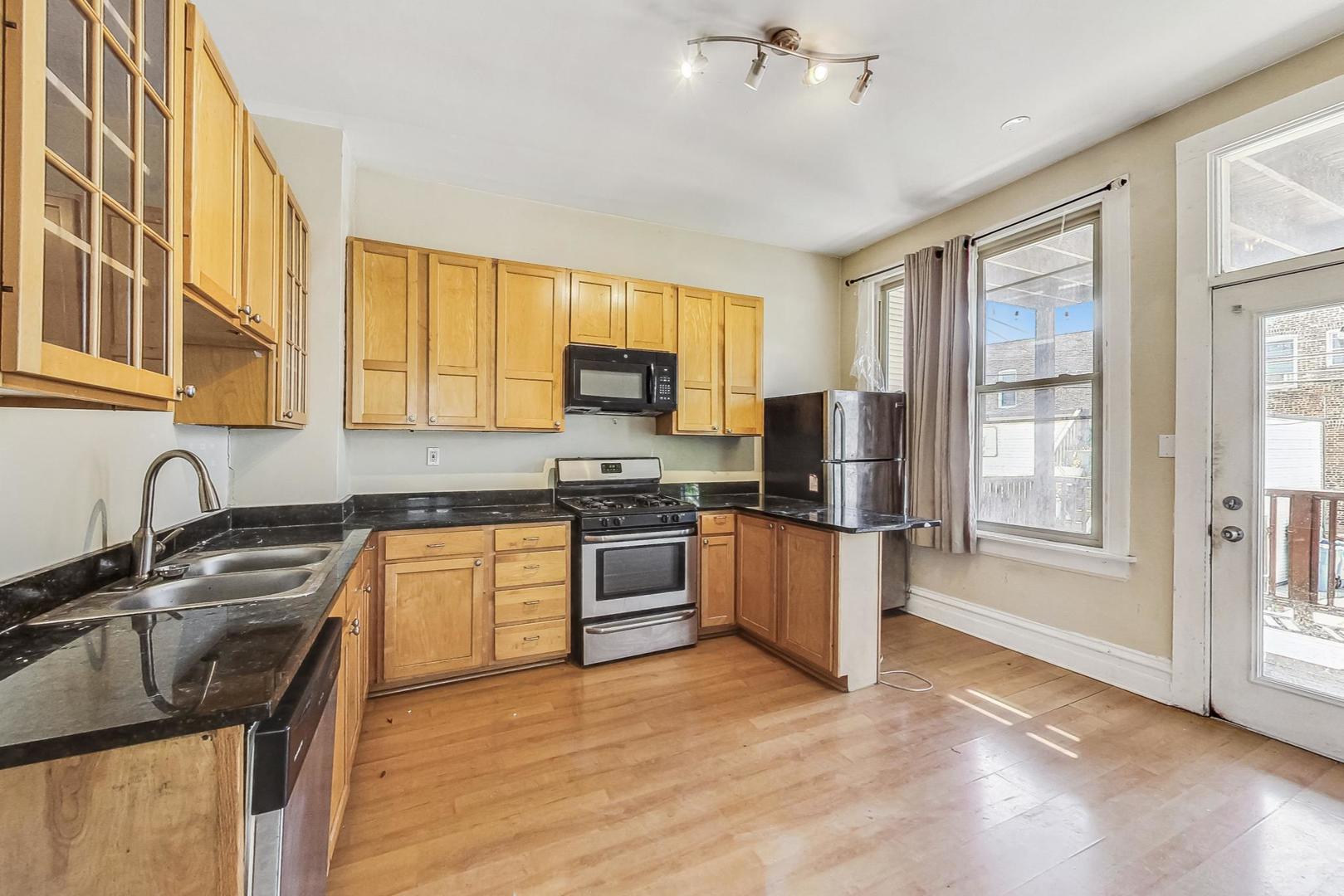 3609 W Diversey Avenue