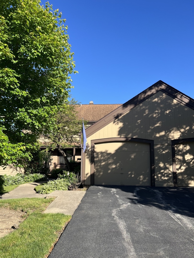 1225 Franklin Lane