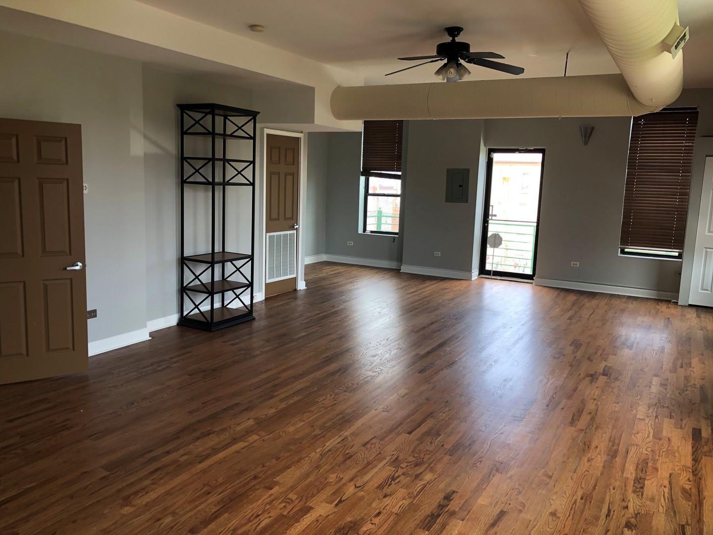 1500 W Division Street Unit: 3