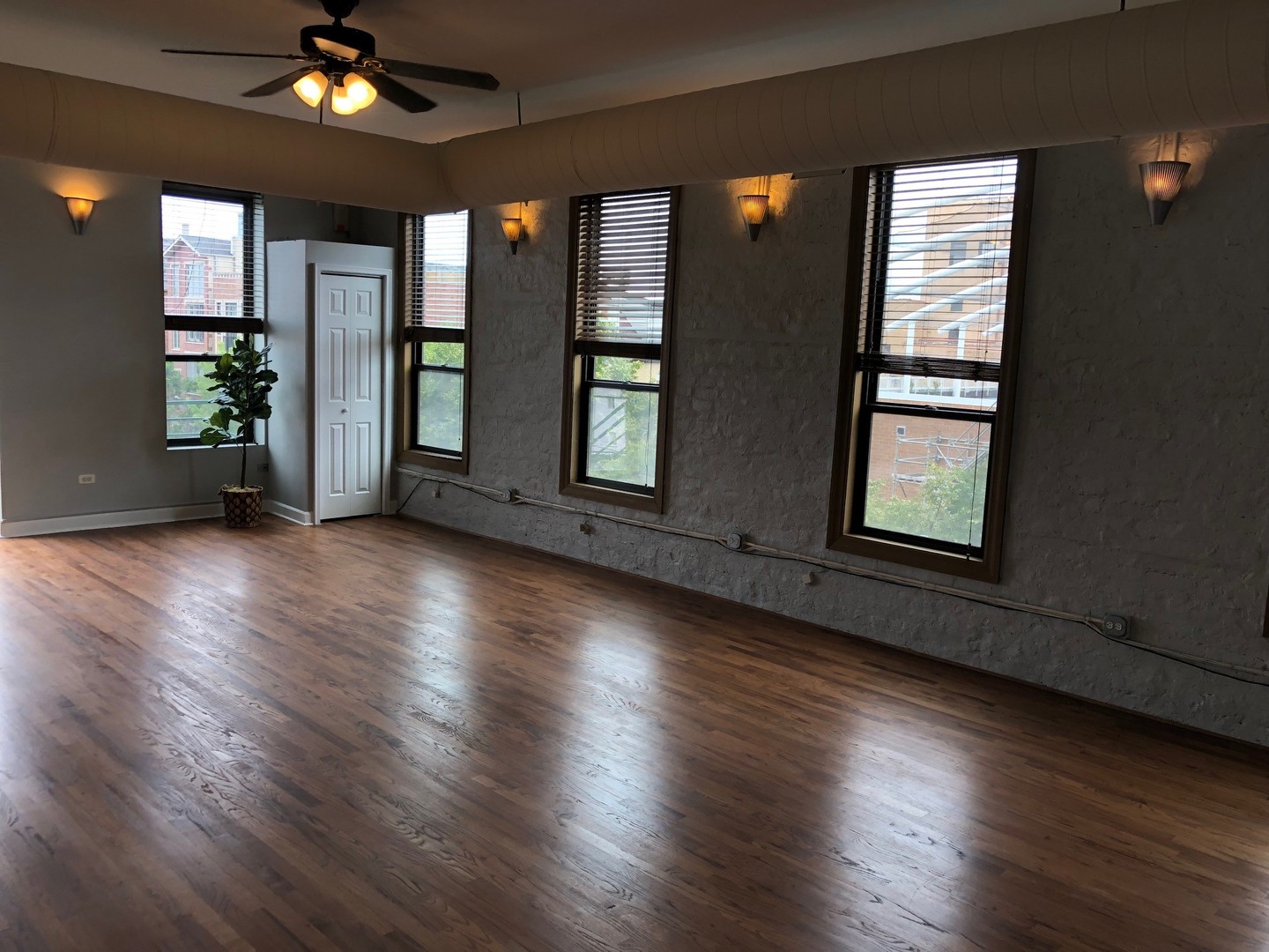 1500 W Division Street Unit: 3