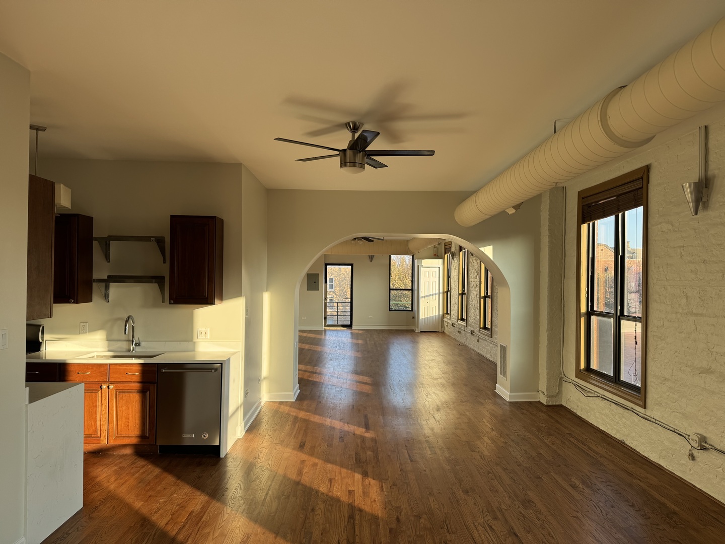 1500 W Division Street Unit: 3