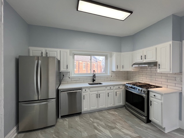 9118 Lincoln Avenue