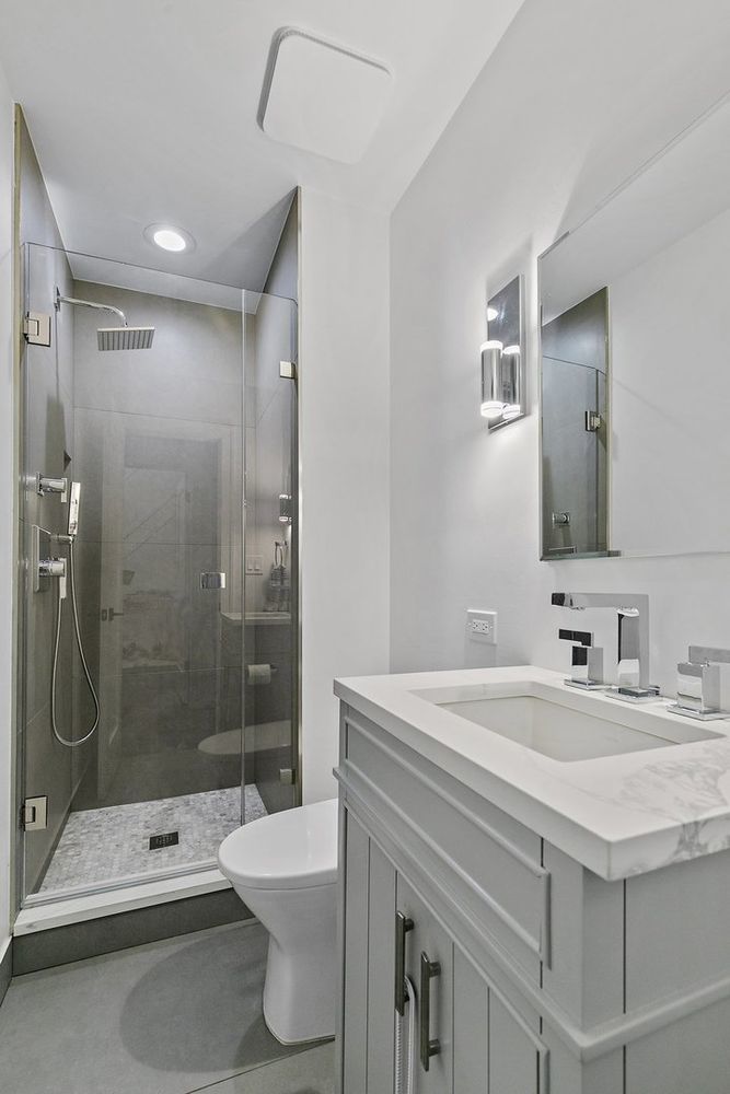 2646 N SEMINARY Avenue Unit: 3