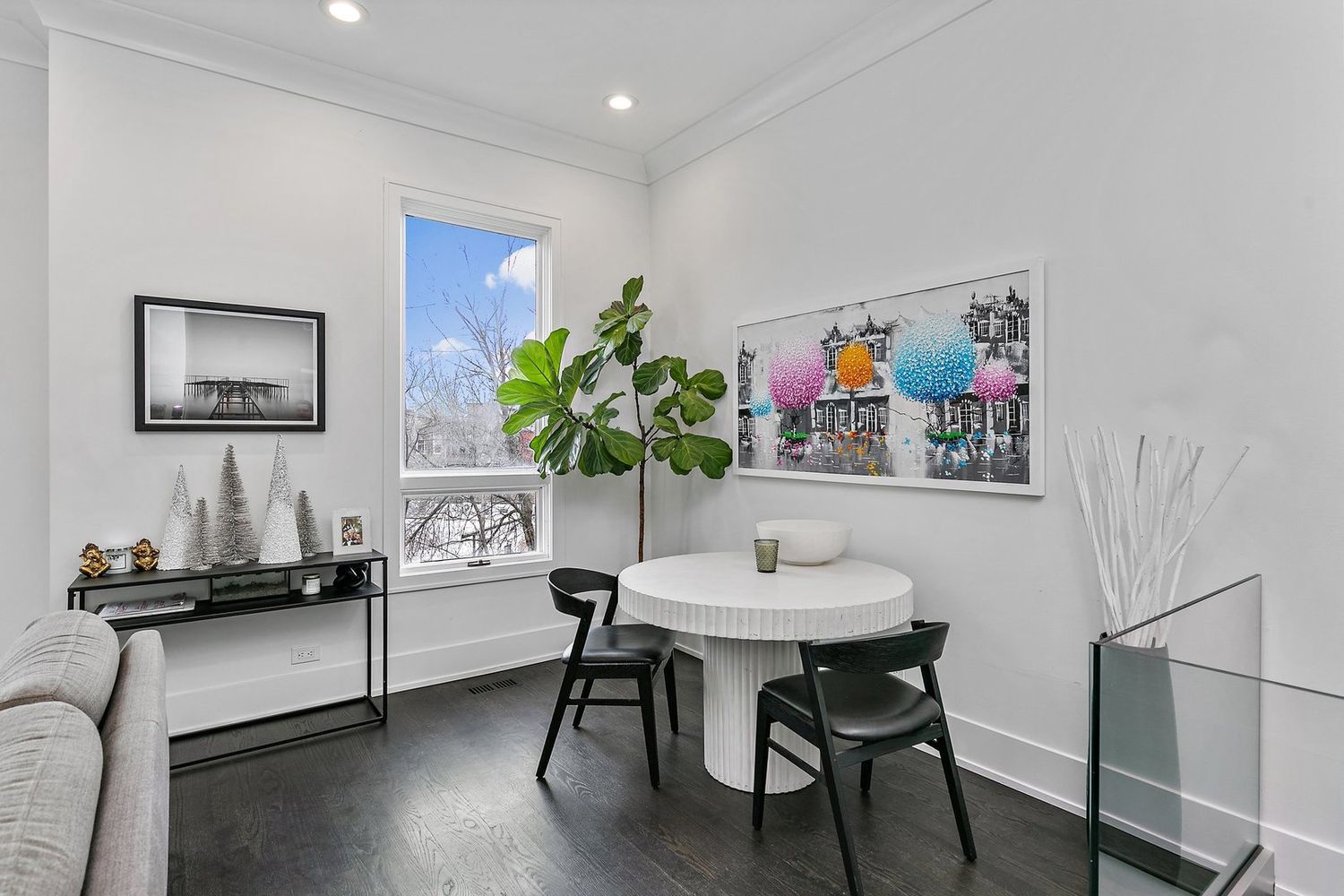 2646 N SEMINARY Avenue Unit: 3