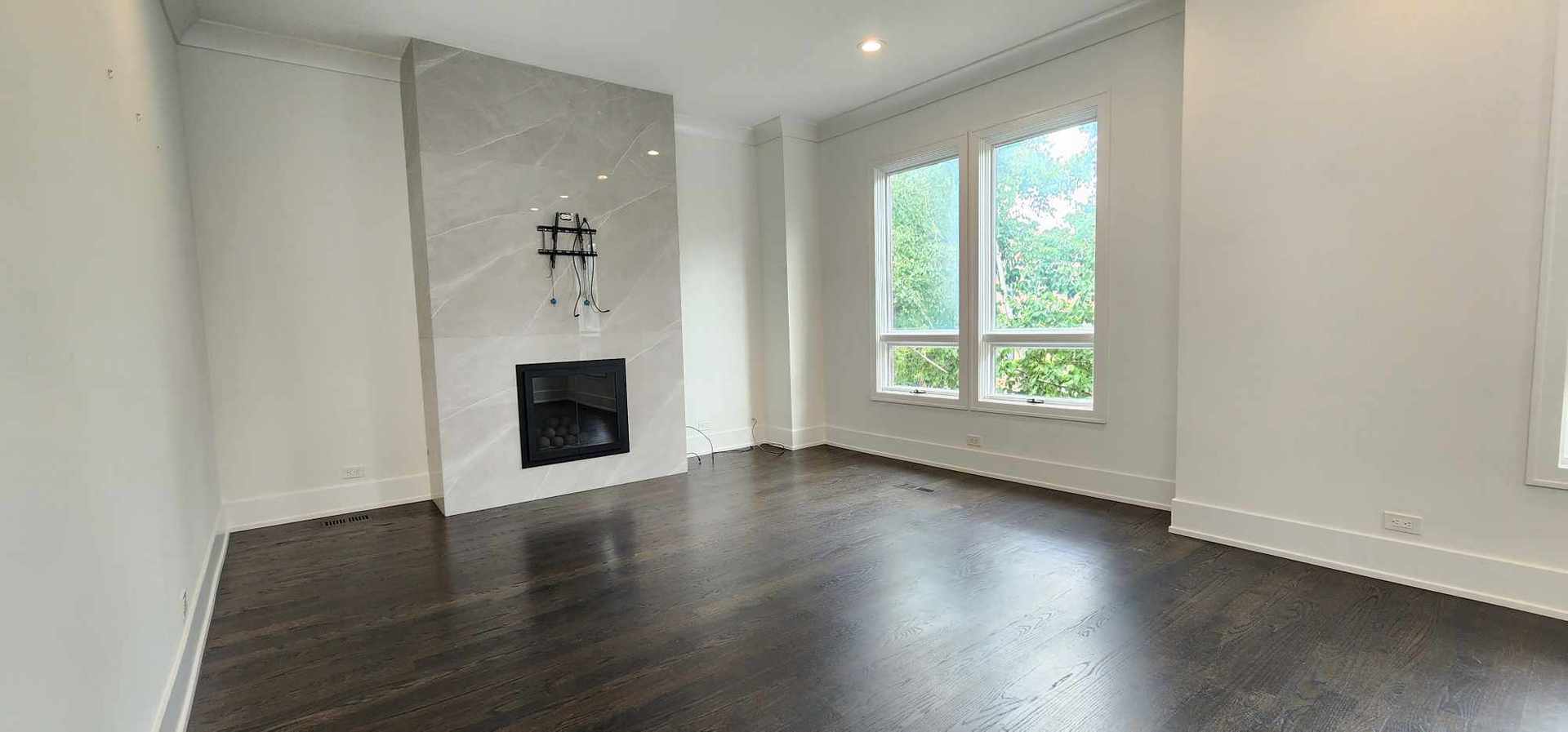 2646 N SEMINARY Avenue Unit: 3
