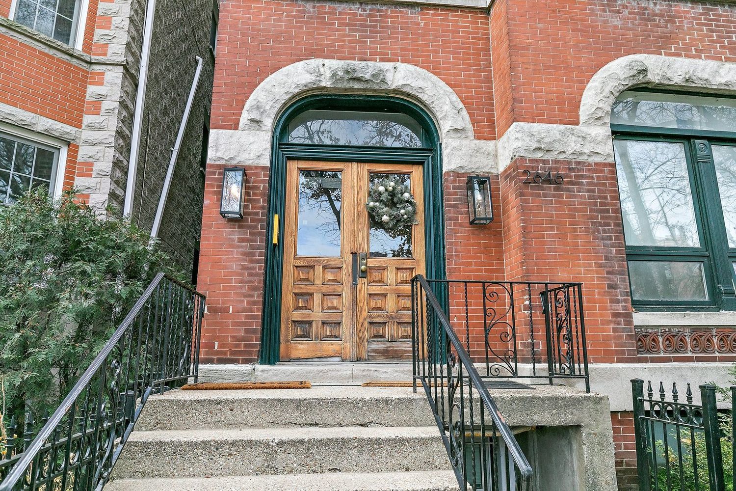 2646 N SEMINARY Avenue Unit: 3