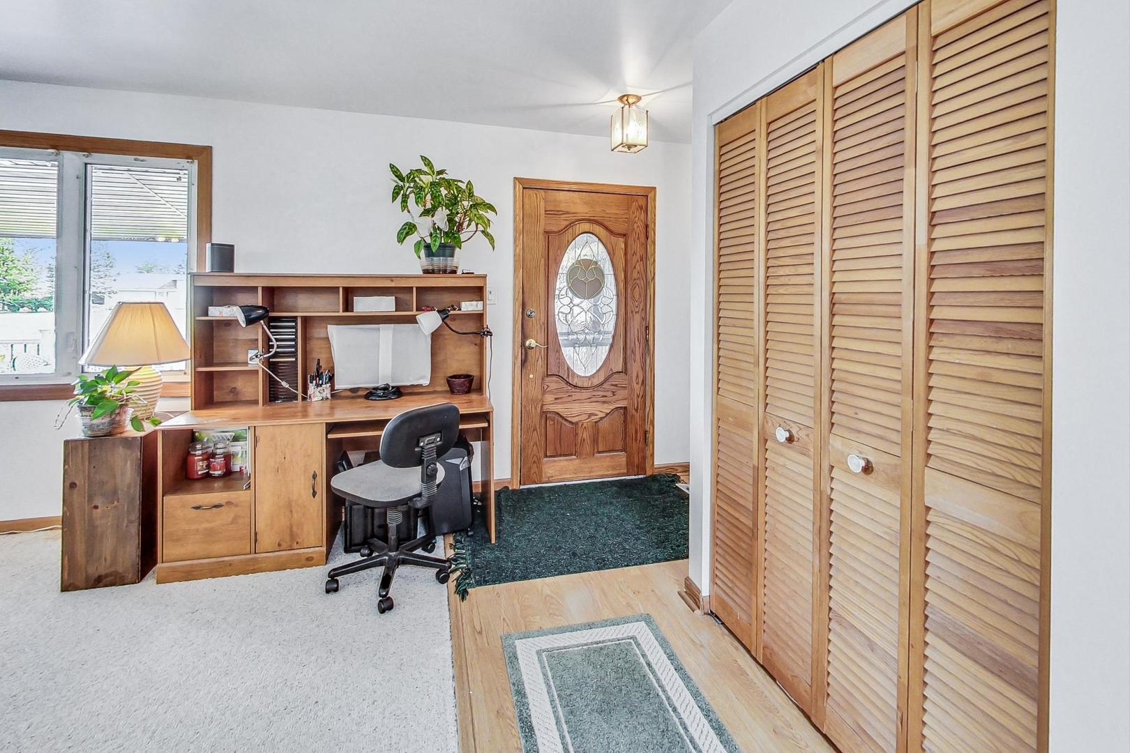 8914 W 170th Street