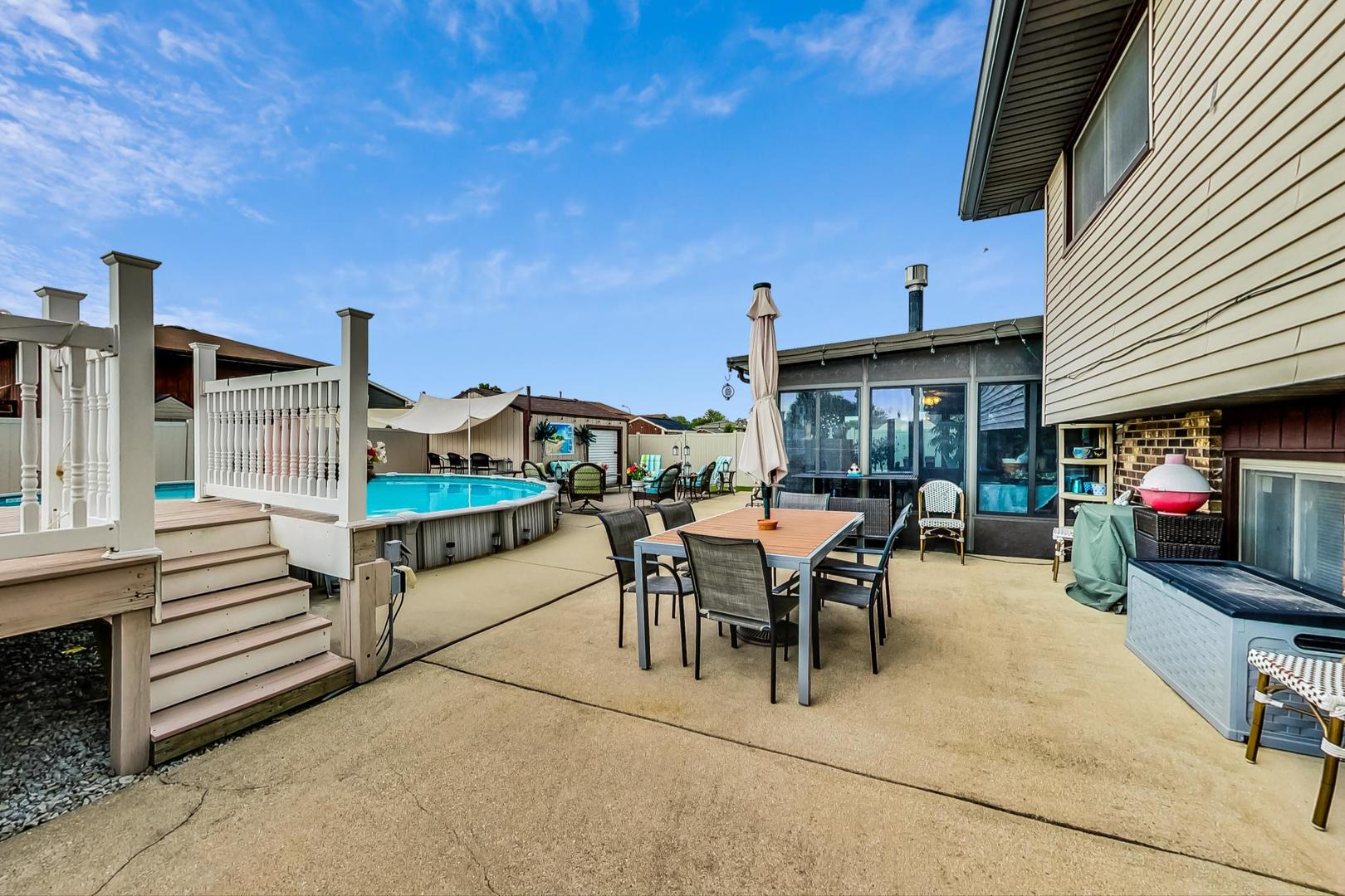8914 W 170th Street