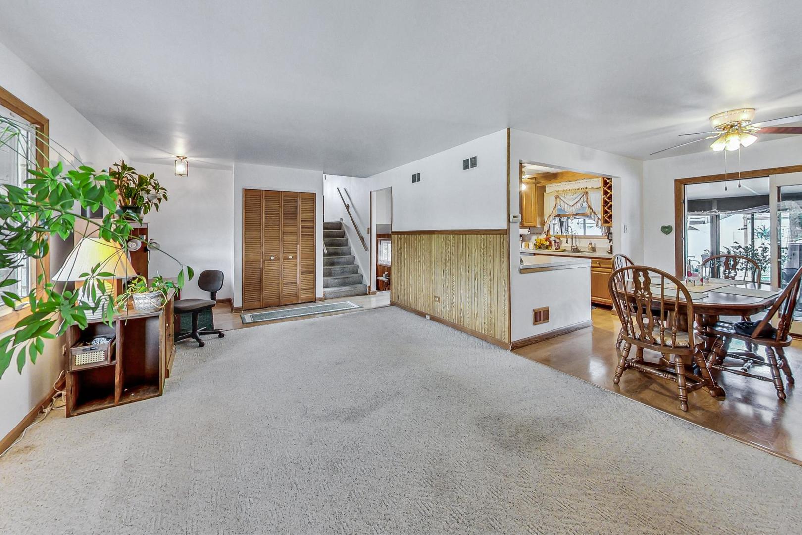 8914 W 170th Street
