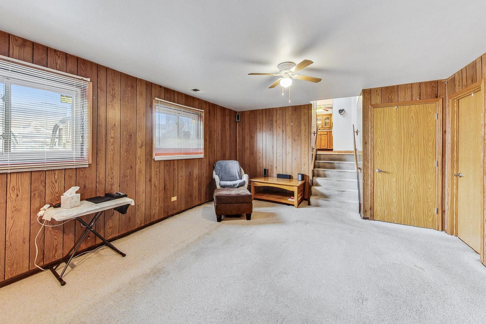 8914 W 170th Street