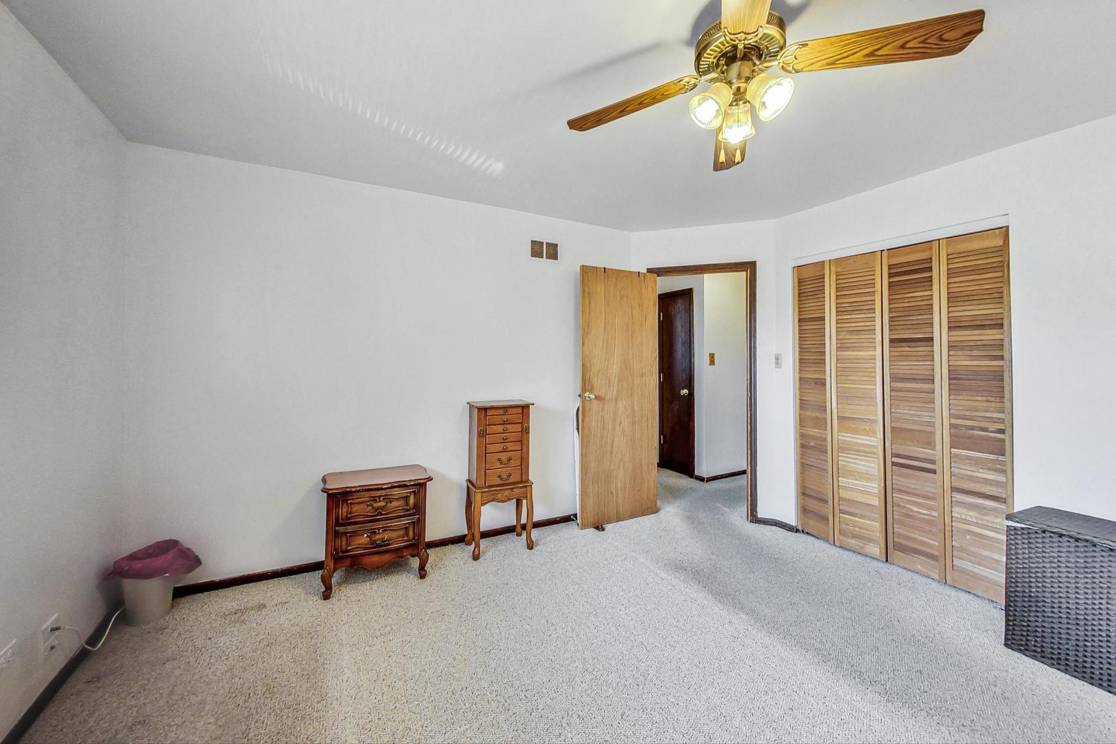 8914 W 170th Street