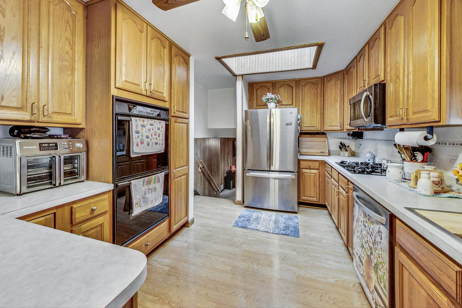 8914 W 170th Street