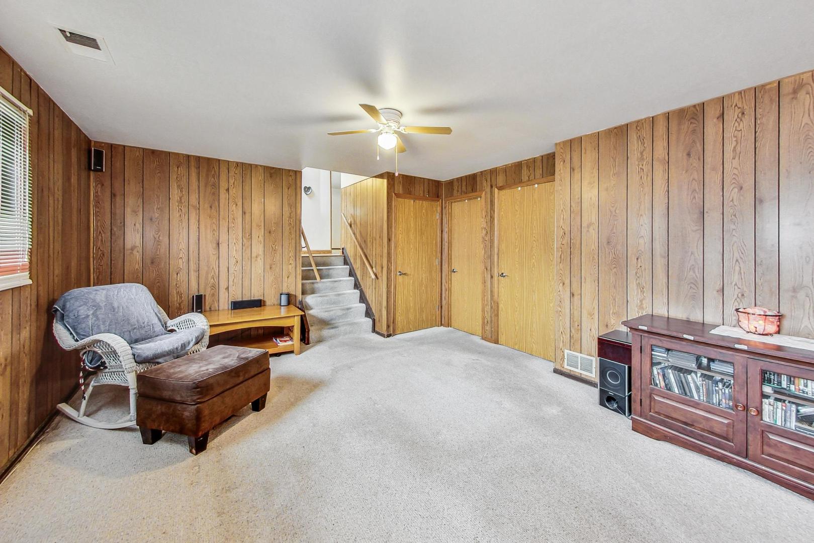 8914 W 170th Street