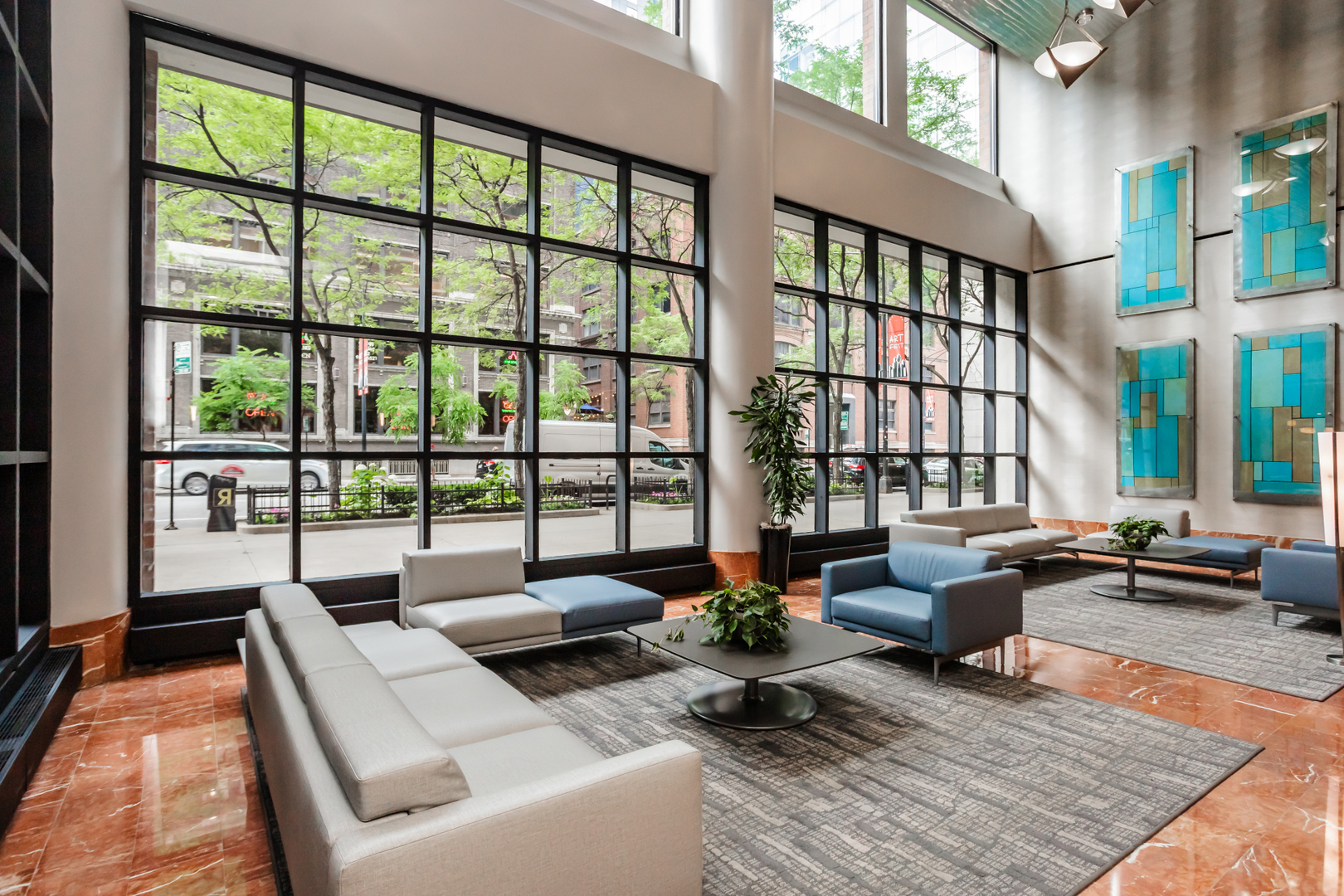 211 E Ohio Street Unit: 507