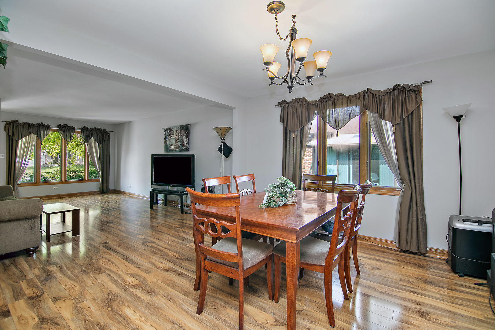 6937 Coachwood Trail