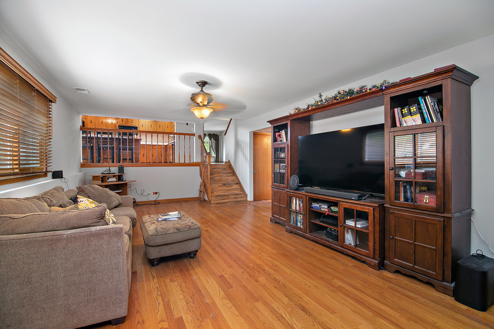 6937 Coachwood Trail