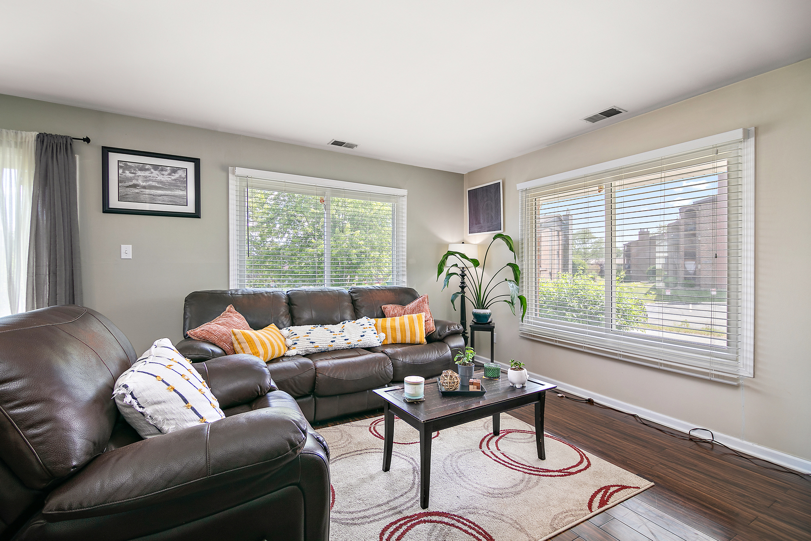 15810 Country Court Unit: 15810