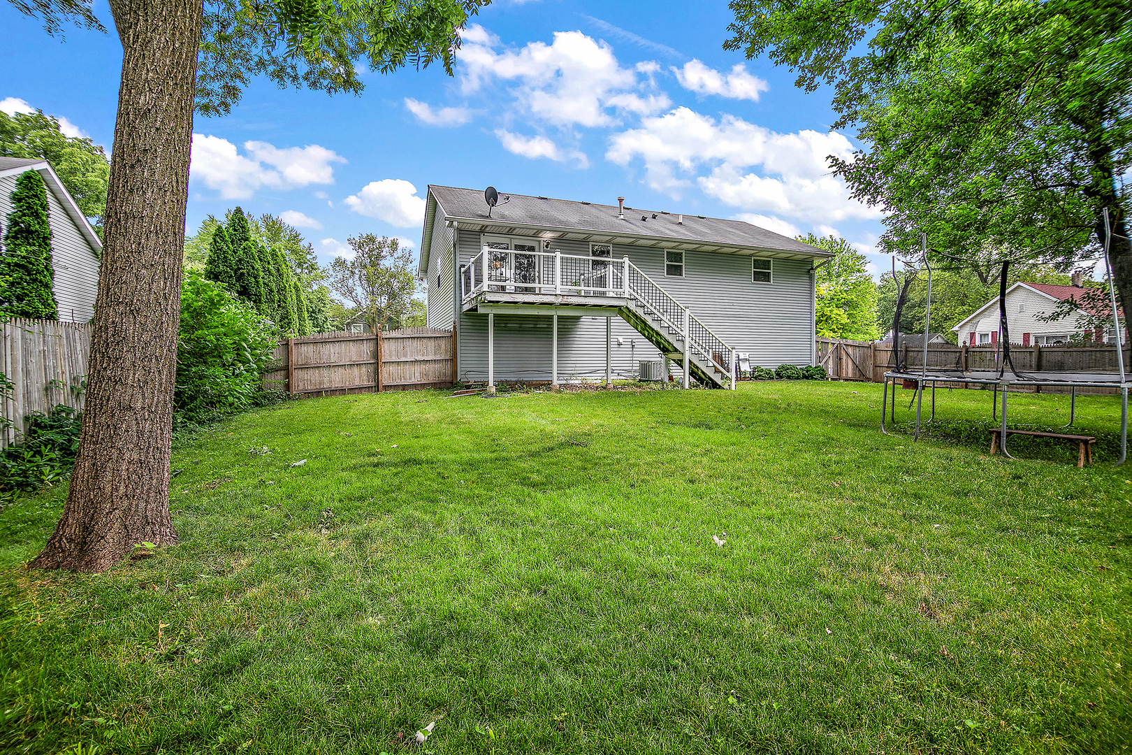 113 ADELLA Avenue