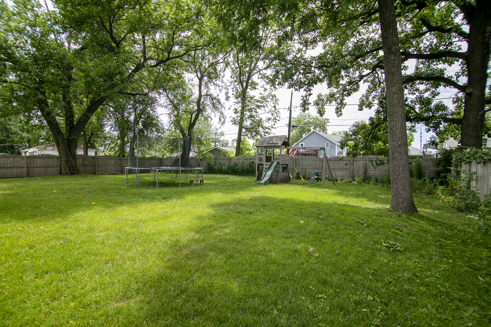 113 ADELLA Avenue