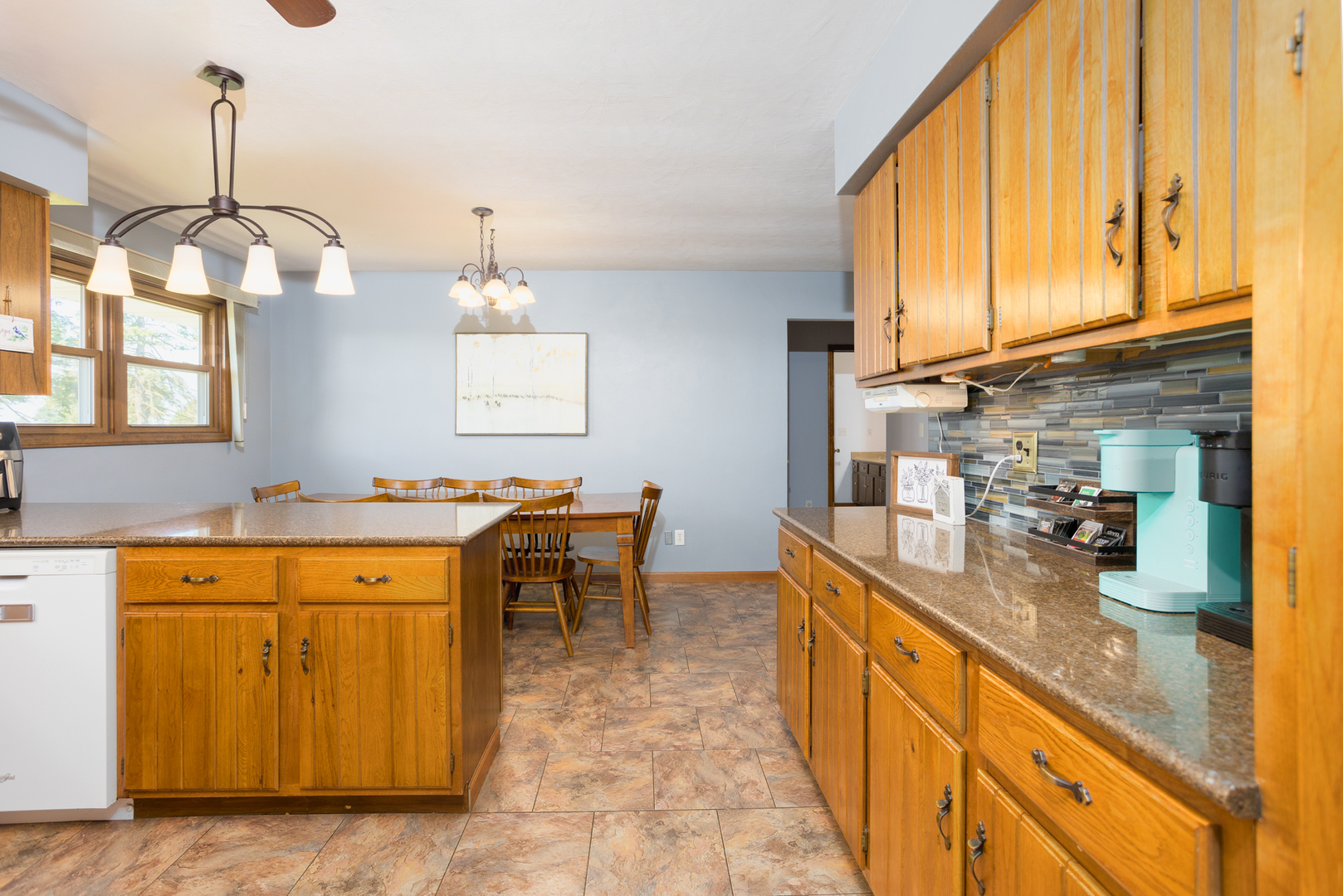 111 Countryside Lane N