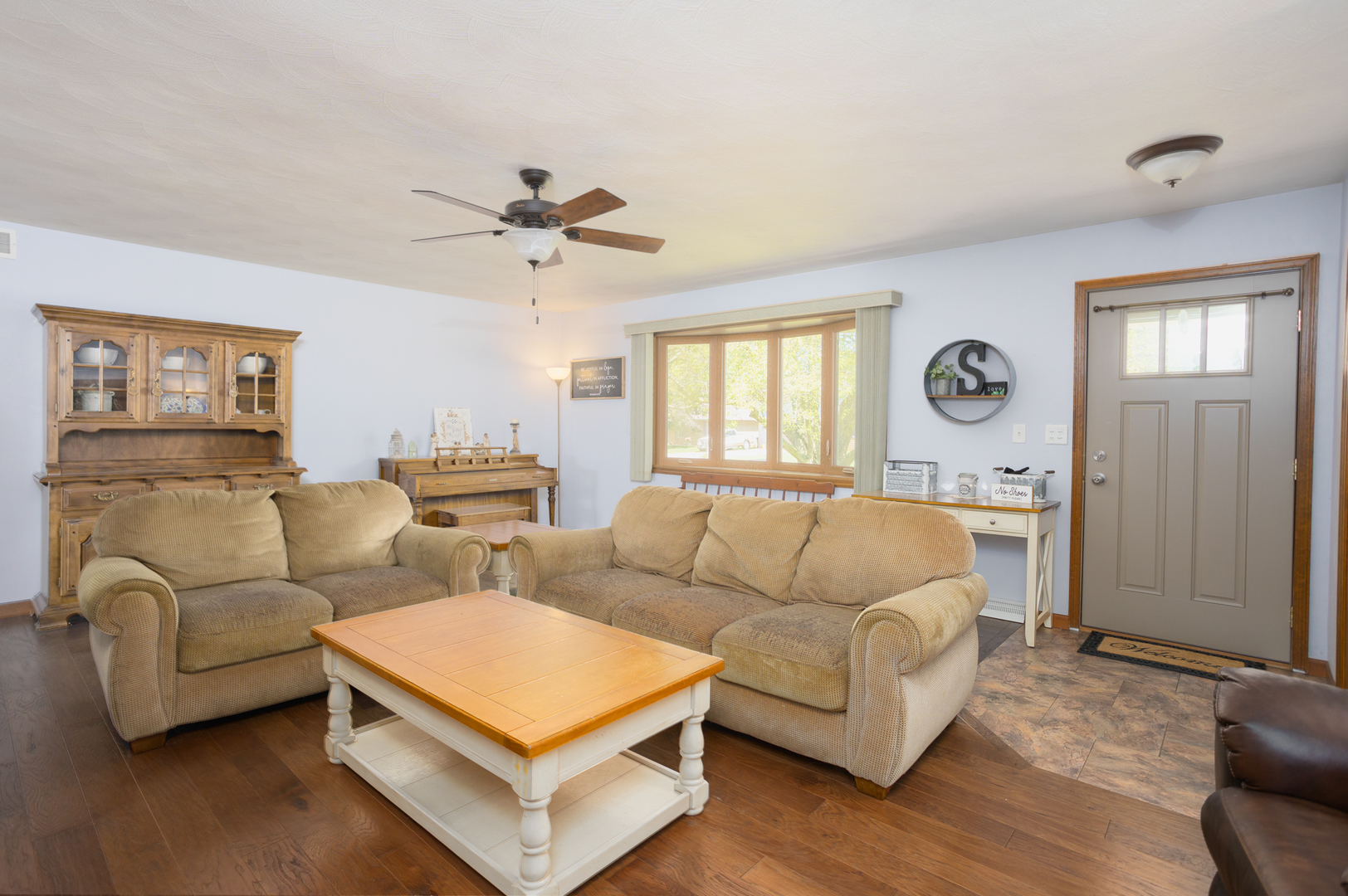 111 Countryside Lane N