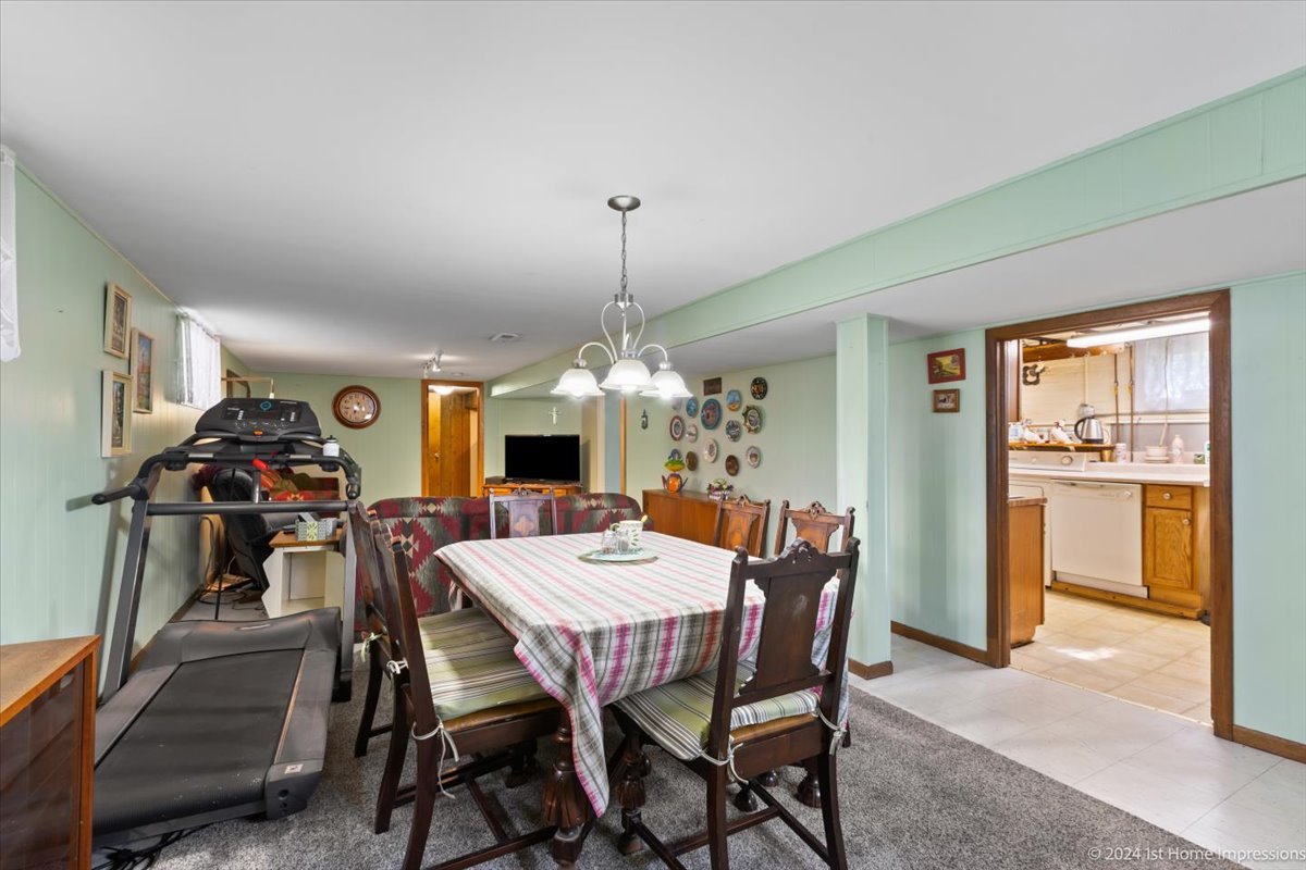 2535 W 103rd Street