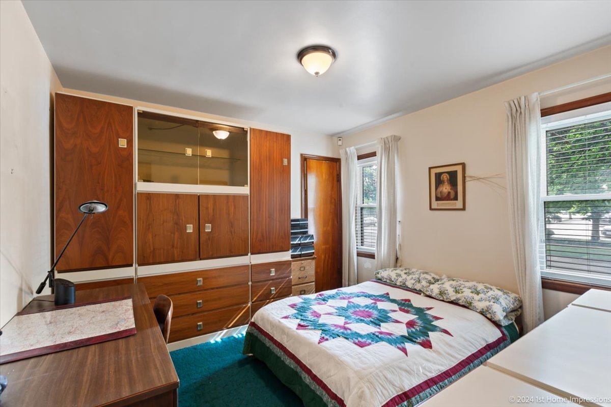 2535 W 103rd Street