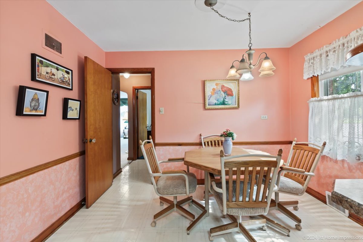 2535 W 103rd Street