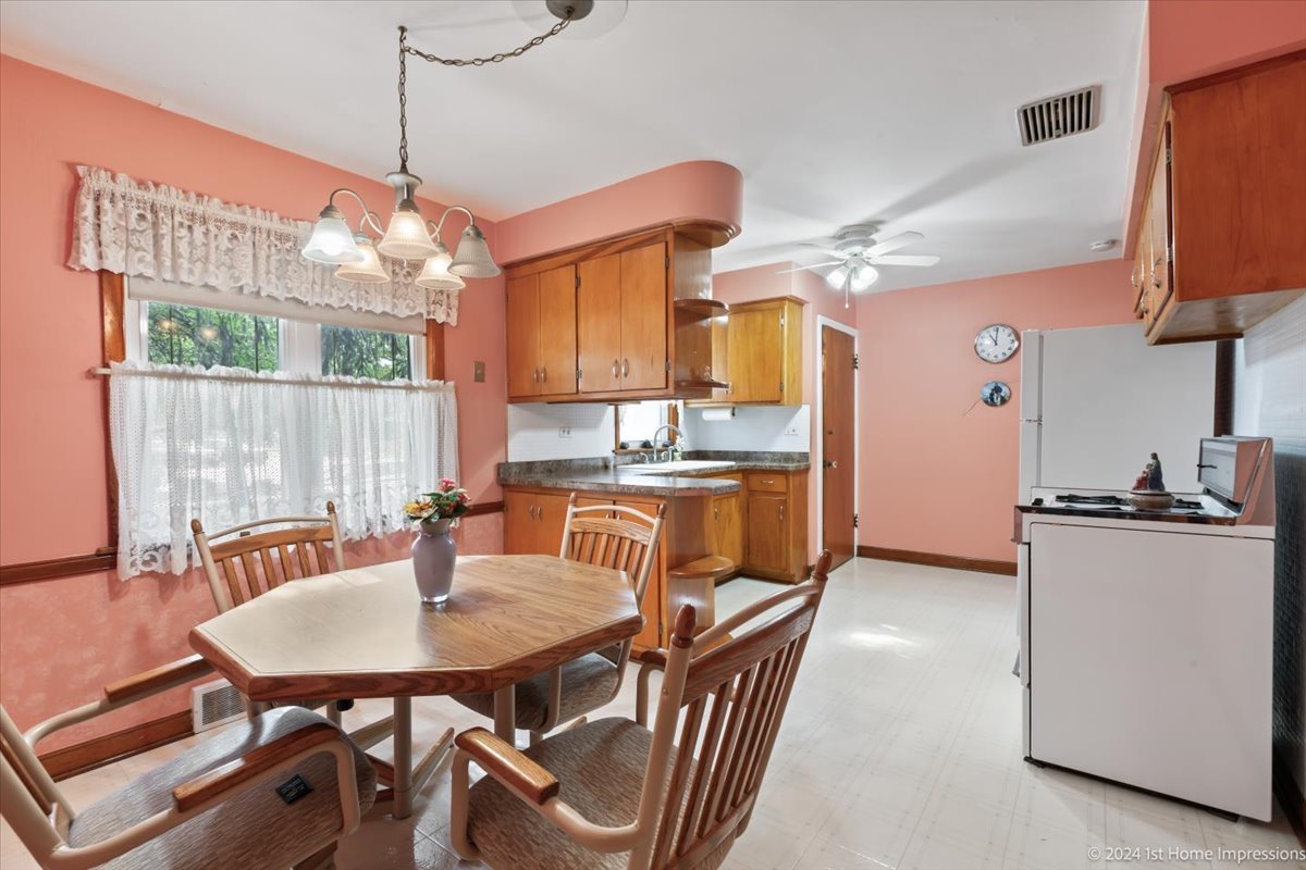 2535 W 103rd Street