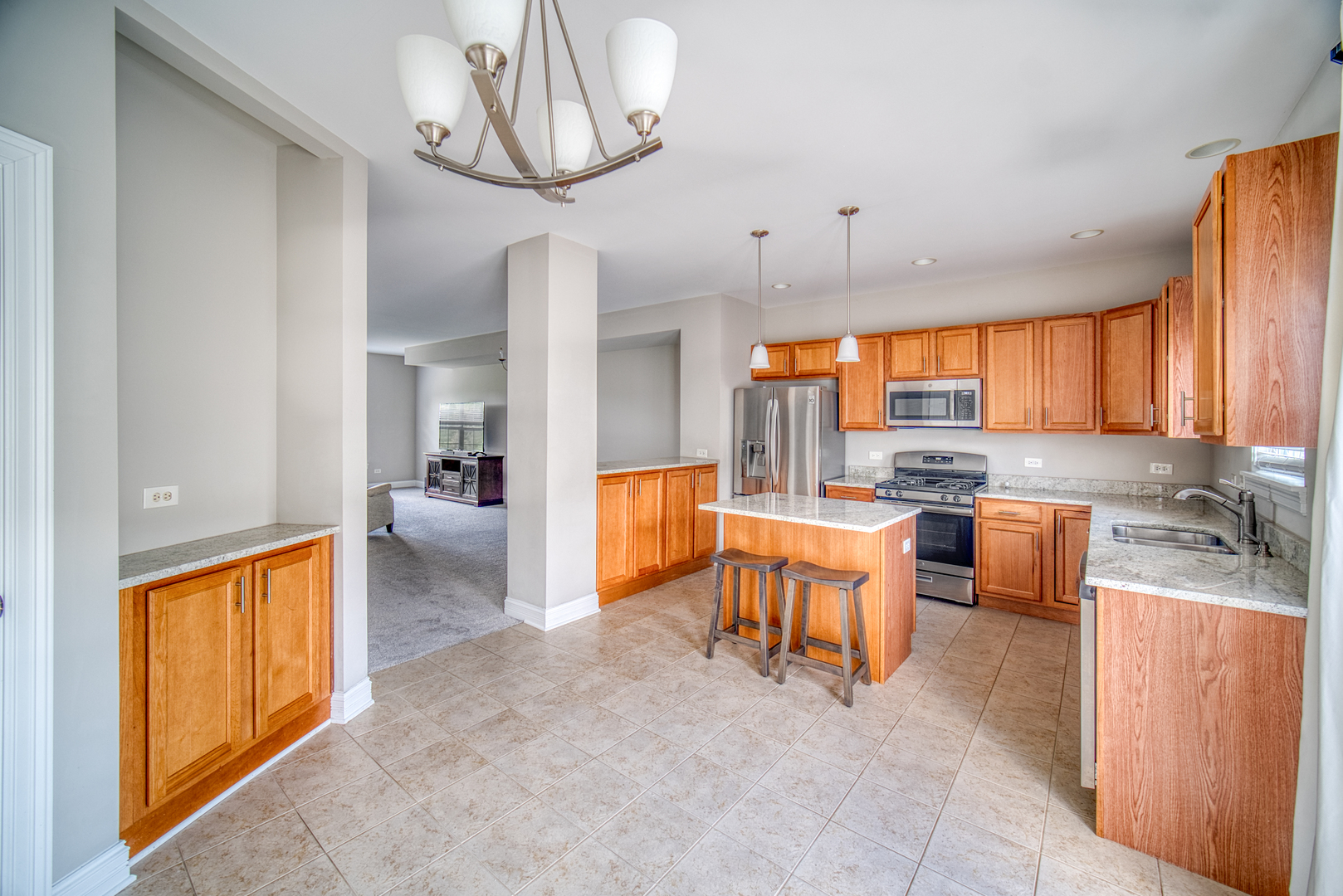 153 Lakeshore Drive