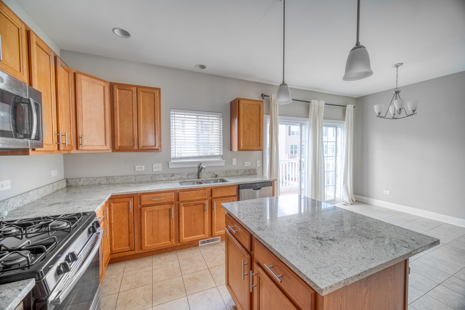 153 Lakeshore Drive
