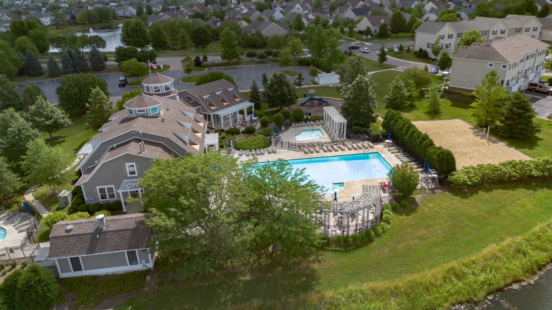 153 Lakeshore Drive