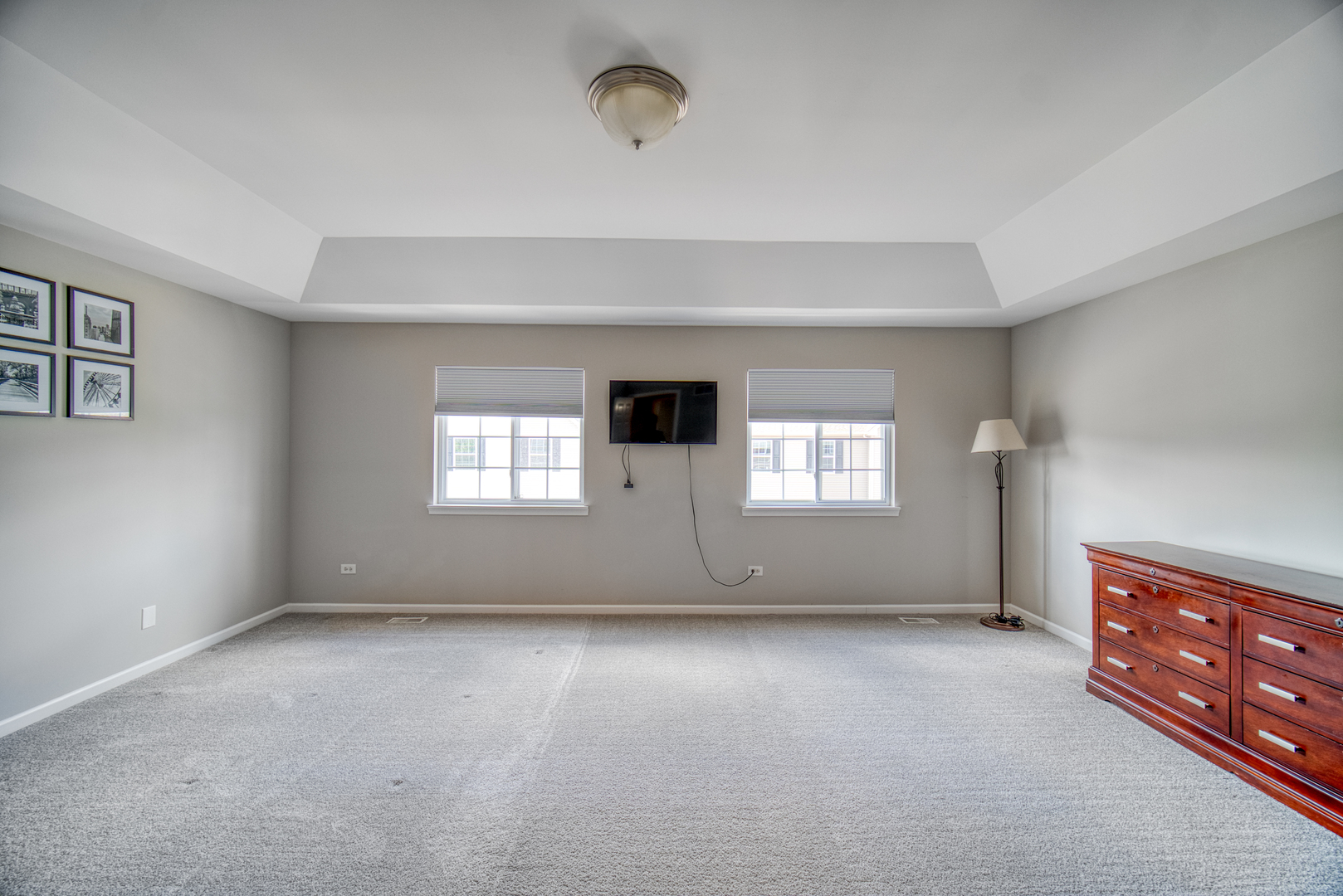 153 Lakeshore Drive