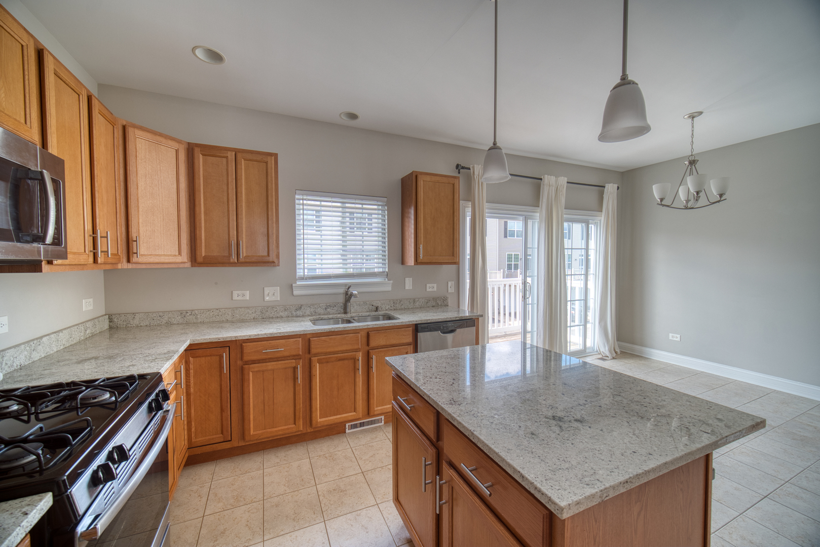 153 Lakeshore Drive