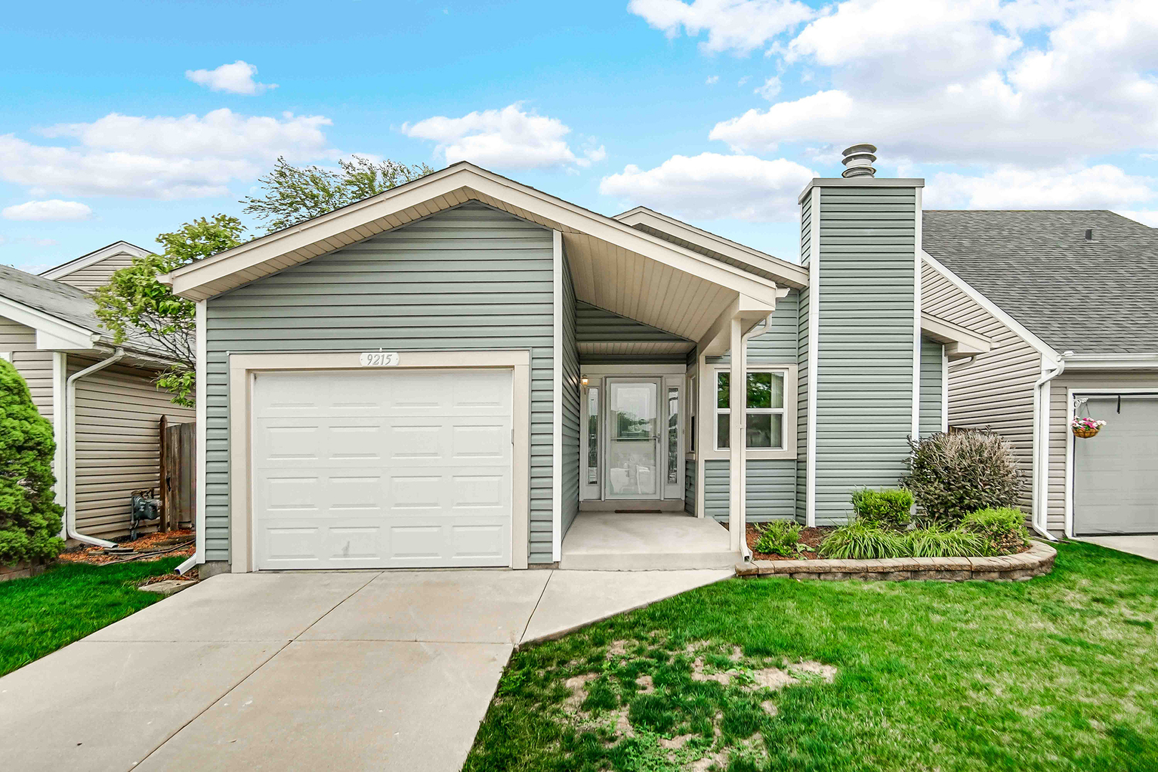 9215 Fox Court