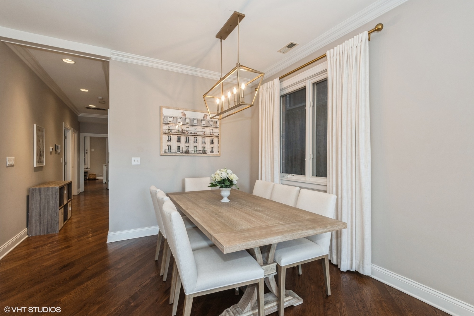 646 N Oakley Boulevard Unit: 1
