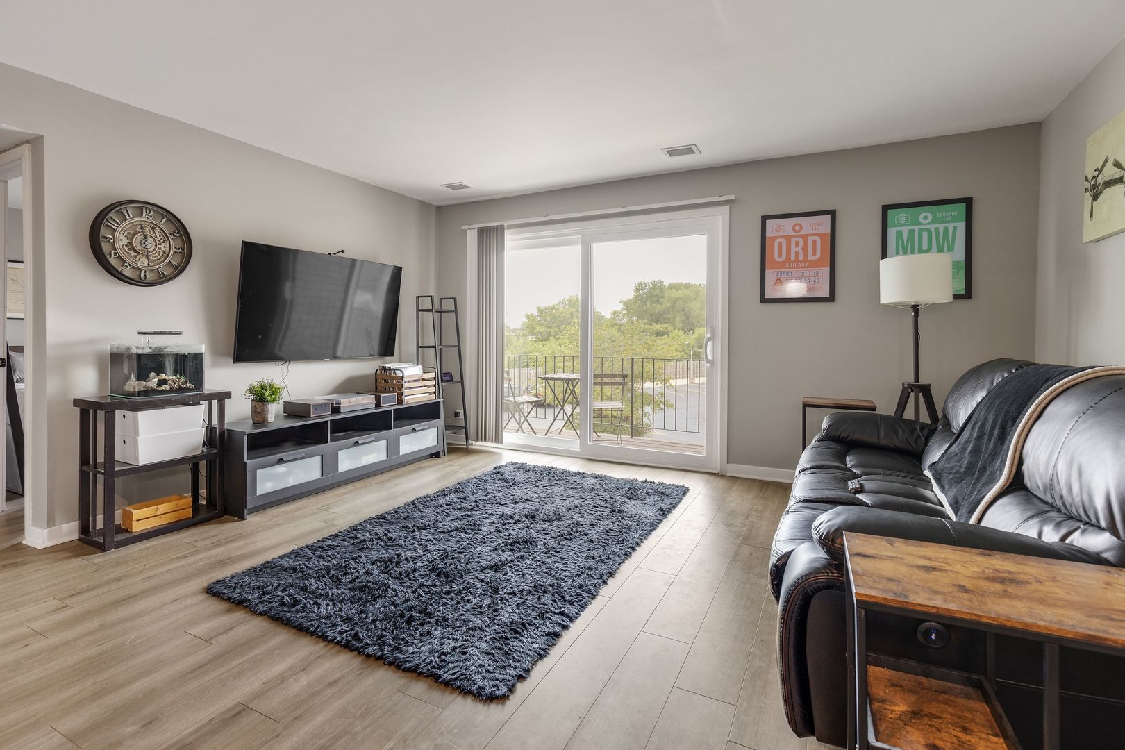 4913 W 109th Street Unit: 203