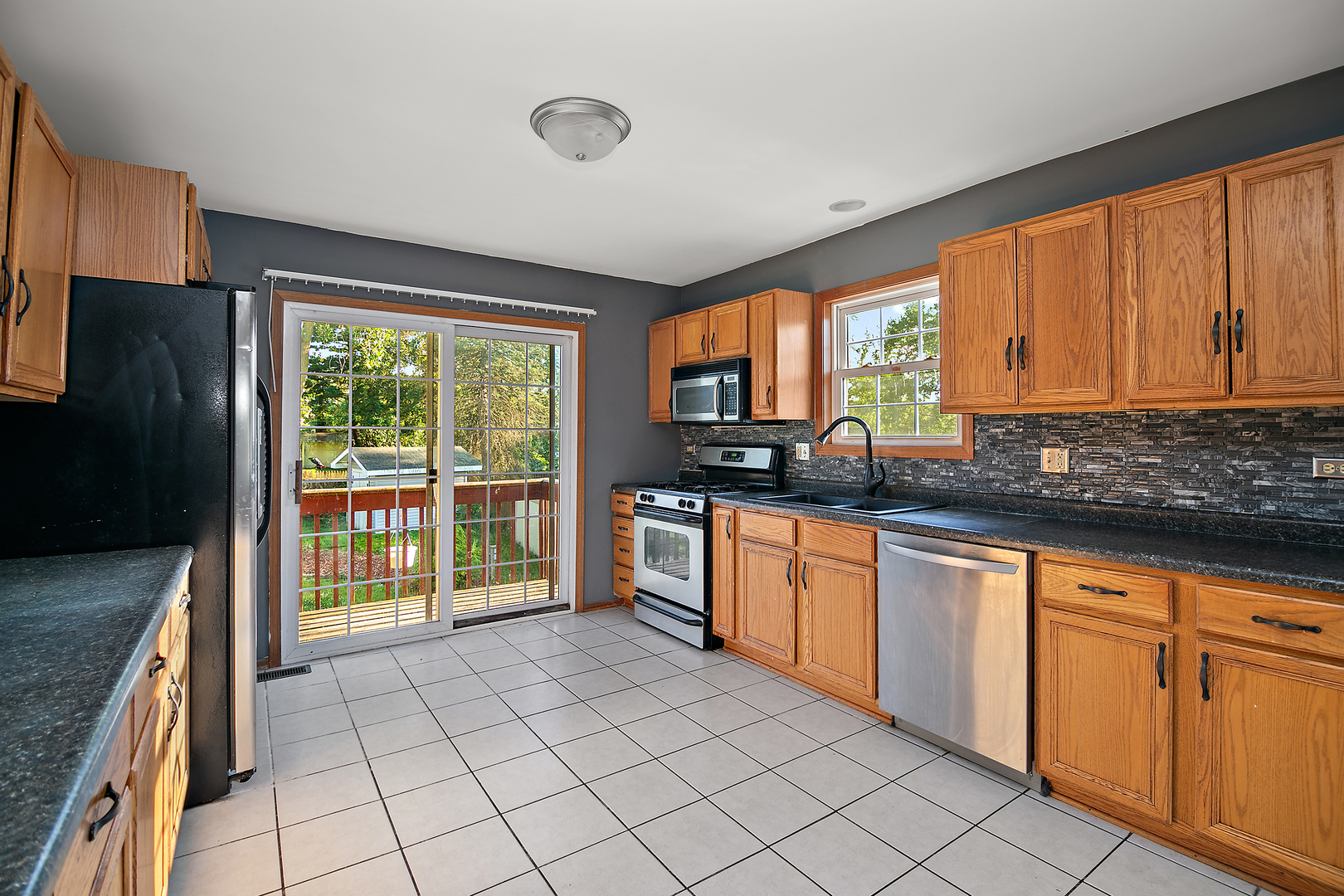 190 Knollwood Drive